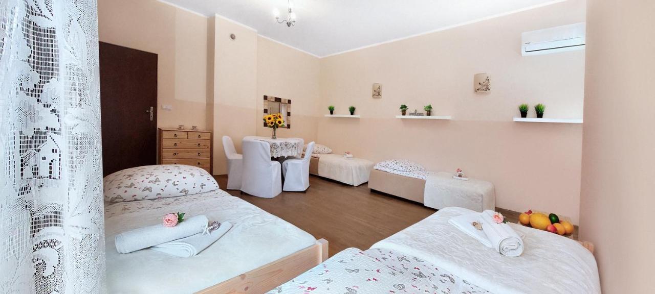 Apartamenty Gorki Male 图申 外观 照片