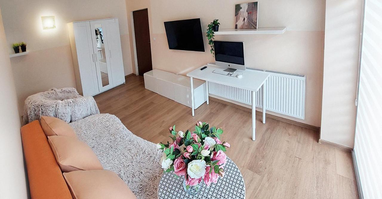 Apartamenty Gorki Male 图申 外观 照片